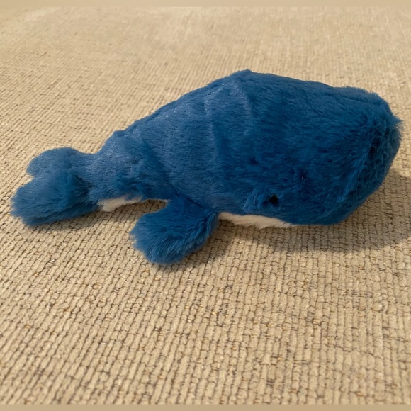 Jellycat Wavelly Whale - Picture 5 of 15
